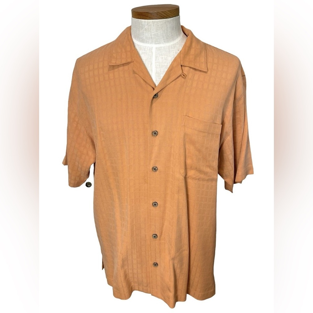 Bachrach silk 💯 Men's Casual Light orange Button Down Shirt